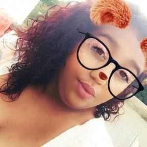 Meet your Posher, Carmen